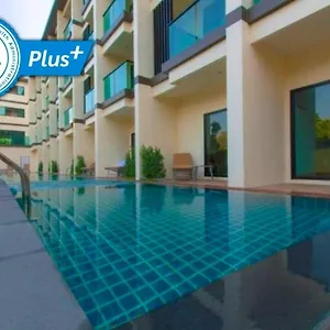 Airport Beach Phuket - Sha Extra Plus מלון