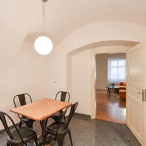  Apartamento U Kapra