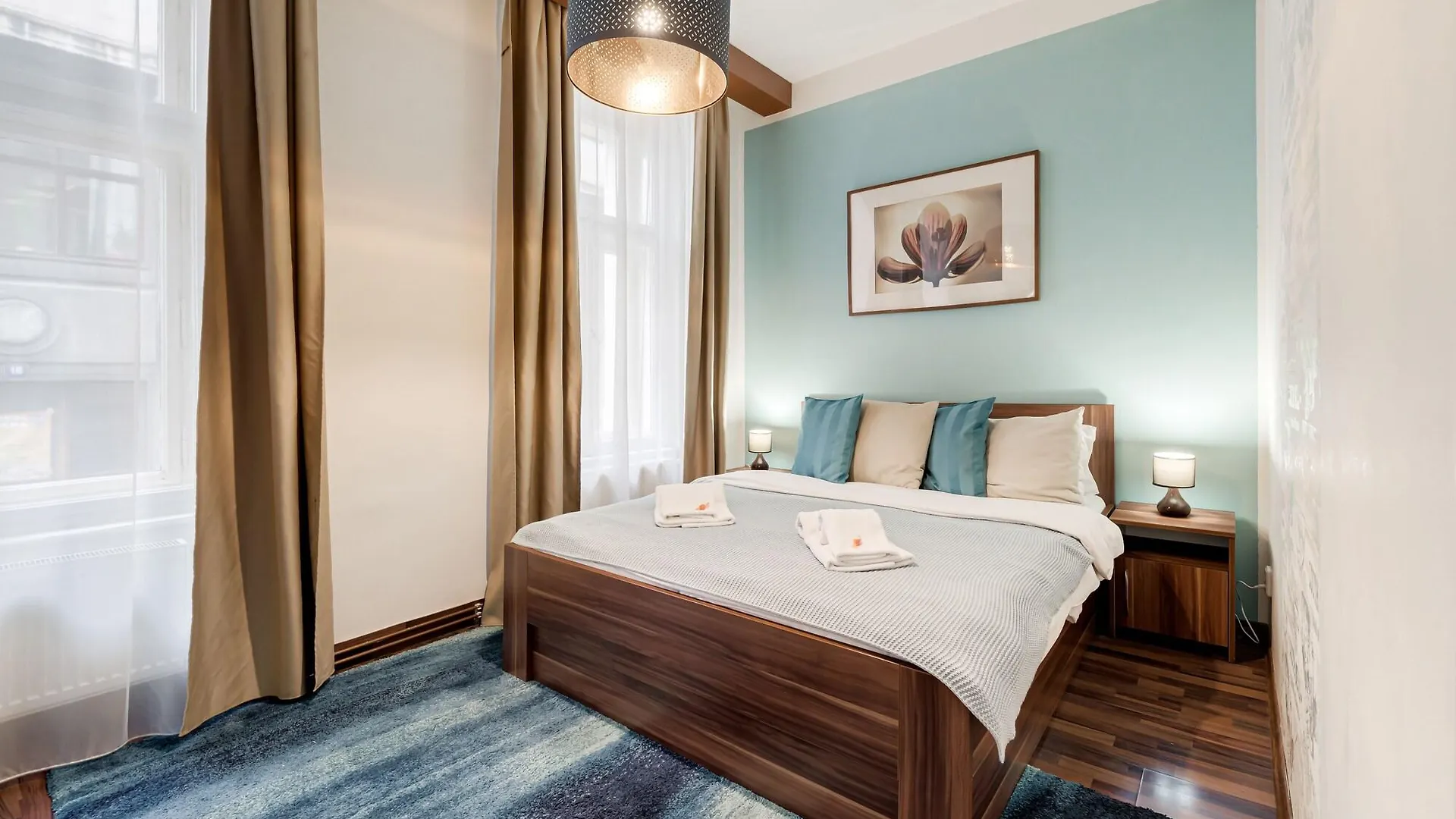 Koruna Hotel Praha 3*,
