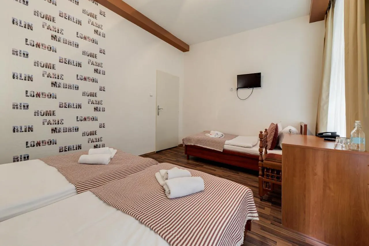 Koruna Hotel Prága